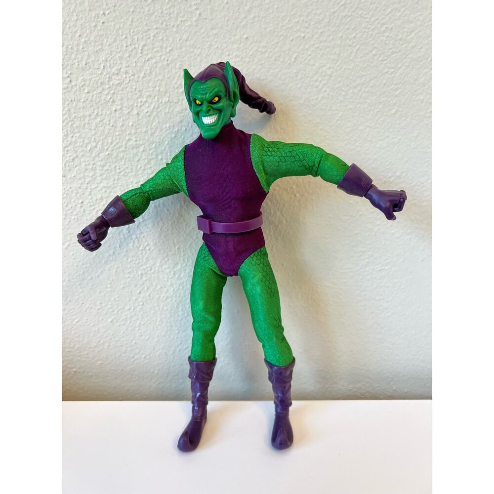 Marvel Signature Series Spider-Man Origins Green Goblin Fully Posable 2006